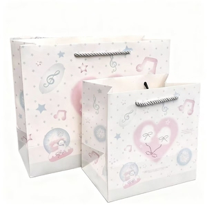 Bolsa de Regalo con Diseño de Gatito de Dibujos Animados, de Alta Calidad, Delicada y de Cartón Blanco Grueso, Bolsa de Embalaje de Regalo de Gran Capacidad - Product Image 1