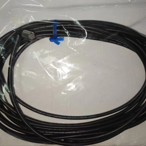 XS3F-M322-305-R 全新 M8 90 °   母头电缆，3 针 5 <span class=keywords><strong>m</strong></span> 软电缆，PVC，IP67，DC125 V 1 A，-25 - +80 ℃ ，机器人/传感器已就绪 - Product Image 2