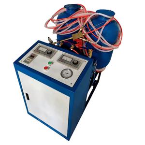 Machine de mousseur de polyuréthane entièrement automatique pour l'isolation des entrepôts frigorifiques, des murs extérieurs de bâtiments, des réservoirs d'eau et des bateaux - Product Image 1