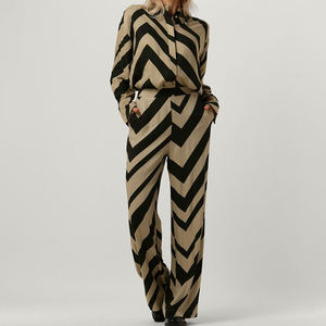 Abbigliamento <span class=keywords><strong>donna</strong></span> su misura due pezzi, Set corto estivo 2 <span class=keywords><strong>taglie</strong></span> forti 2024 da <span class=keywords><strong>donna</strong></span> abiti abbinati/ - Product Image 4