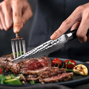 Couteau à steak professionnel en acier Damas de 5 pouces avec manche en bois Pakka - Product Image 2