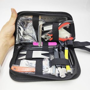 Kit <span class=keywords><strong>di</strong></span> Strumenti per <span class=keywords><strong>Chitarra</strong></span> da 26 Pezzi, Include Lime, Calibro ad Arco, Chiave Martin, Tagliacorde e Supporto per Piroli <span class=keywords><strong>di</strong></span> Accordatura, Essenziale per <span class=keywords><strong>Chitarra</strong></span> - Product Image 1