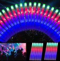 Fournitures de fête personnalisées, 3 modes, lumière LED multicolore clignotante, mousse plastique portable, style ROMANCE, bâton personnalisé avec logo pour mariage