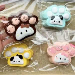 ของเล่นบีบอัดรูปอุ้งเท้าแมว PU ทำมือ DIY - ของเล่นบีบอัดน่ารักสไตล์คาวาอี้ - Product Image 1