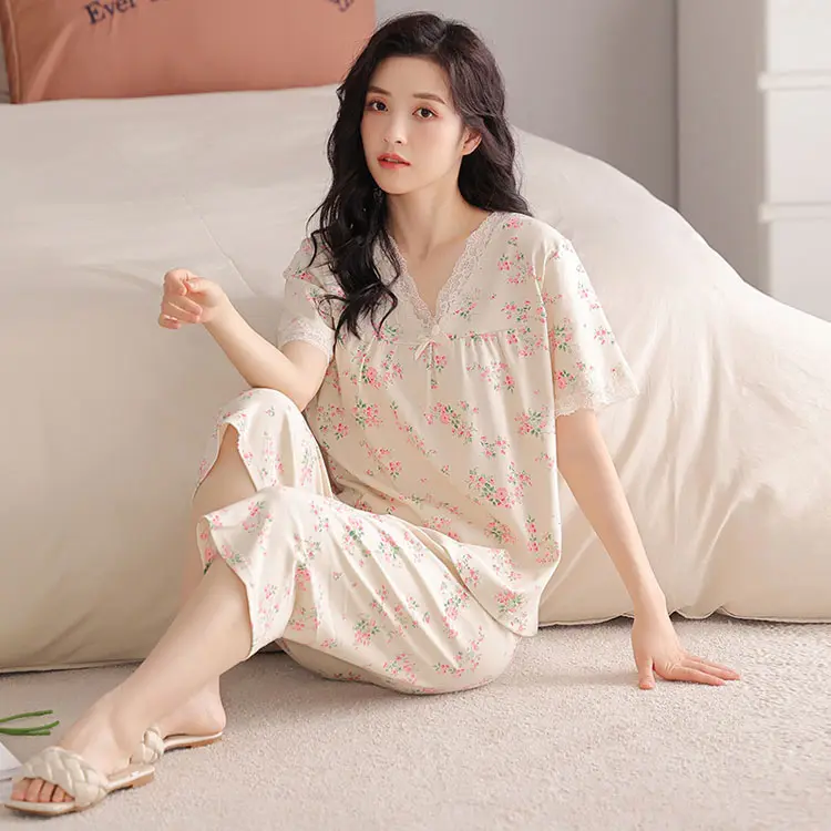 Wholesale Girl Piyama Wanita Fashion Polyester Pajamas Short Sleeve Printed Milk Silk Ladies Large Size Pillamas Women Sleepwear