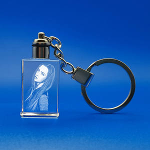 Porte-clés personnalisé en cristal 3D poli et lumineux en forme de porte de Berlin-Brandebourg, Allemagne, pour souvenir - Product Image 6