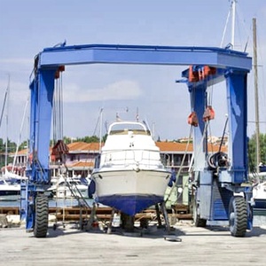 해양 여행 리프트 45 톤 모바일 보트 리프팅 갠트리 크레인 PLC 제어 디젤 엔진 유명 브랜드 모터 - Product Image 6