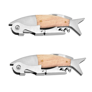 Personalizzato No MOQ a doppia cerniera a forma di pesce <span class=keywords><strong>in</strong></span> <span class=keywords><strong>legno</strong></span> cavatappi multifunzione da <span class=keywords><strong>tavolo</strong></span> apriscatole per vino facile da usare - Product Image 3