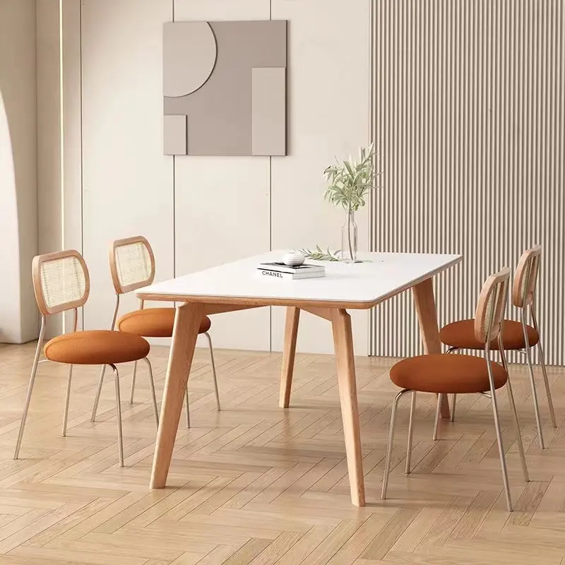 Guter Preis und Top-Qualität einfaches Design Pistolen form Massivholz bein hochwertige reinweiße Platte Esstisch