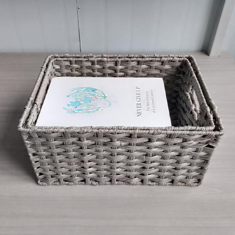 ชุดขอบแคบสีเทา 2