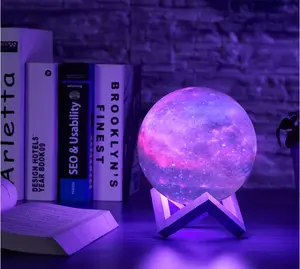 新款上市畅销书便携式无线扬声器7色发光二极管灯3D月亮灯蓝牙睡眠扬声器