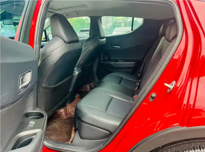Offre Spéciale pour <span class=keywords><strong>CHR</strong></span> <span class=keywords><strong>2022</strong></span> 2.0L CVT Édition Leading Volant à Gauche Sièges en Cuir Pneus R17 SUV Compact 5 Portes 5 Places - Product Image 5