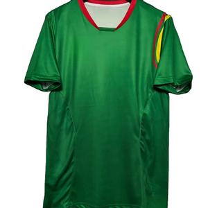 Camisas de Futebol 2025 Atacado Camisas de Futebol Fora de Casa com Corte Automatizado Opções de Logotipo do Clube e Nome da Equipe Tamanhos Unissex Adulto - Product Image 1