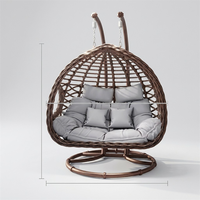 Fauteuil suspendu double en osier de luxe moderne, résistant aux UV, avec accoudoirs, en forme de nid d'oiseau, pour intérieur, extérieur et balcon
