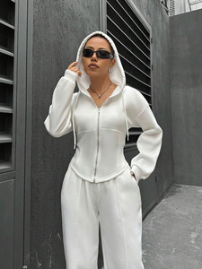 Ensemble sweat-shirt et pantalon pour femme OEM, coupe slim, printemps-automne, tenue décontractée streetwear, logo par transfert thermique - Product Image 5