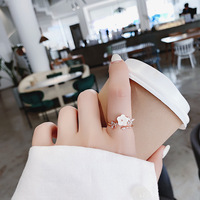 Vente chaude coréen fleurs délicates papillon feuille incrustation brillant Zircon bague en laiton élégant bijoux fiançailles fête cadeau