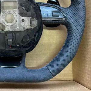 <span class=keywords><strong>Volant</strong></span> en Alcantara pour <span class=keywords><strong>Audi</strong></span> B8 B9 A7 <span class=keywords><strong>A3</strong></span> A4 C6 C7 A5 A6 S3 S4 S5 S6 RS3 RS4 RS5 Q3 Q5 Q7 RS6 R8 TT TTRS - Product Image 4