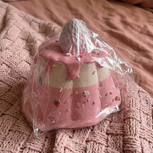 Juguete de silicona gigante de pudín de fresa al por mayor, de subida lenta, suave y adorable, para aliviar el estrés, listo para enviar - Product Image 2