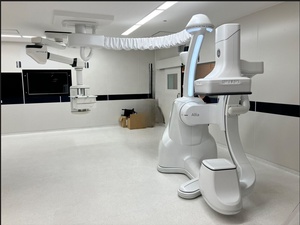 Système d'angiographie DSA d'occasion GE <span class=keywords><strong>Allia</strong></span> IGS 740, ensemble complet avec tous les accessoires - Product Image 6