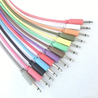 Cables de conexión mono TS de 3.5mm, delgados, de ángulo recto, con longitud personalizada, color a elección y blindaje de lámina para uso con monitor.