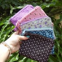 Petit sac matelassé à imprimés variés avec porte-clés, motif floral, lune, abeille, mini pochette zippée, porte-cartes, cadeau pour femme