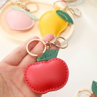 Porte-clés de luxe exquis et durable en forme de petit fruit, design mignon citron cerise, imprimé en typographie, pendentif en cuir PU, accessoire de sac pour