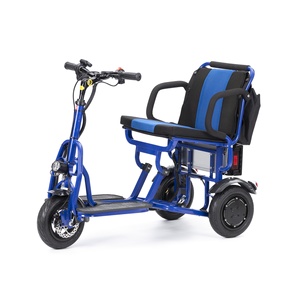 Scooter de mobilité électrique pliant à <span class=keywords><strong>3</strong></span> <span class=keywords><strong>roues</strong></span> bleu Scooter de puissance de voyage compact à grande vitesse cadre en alliage d'aluminium pour adultes âgés - Product Image 1