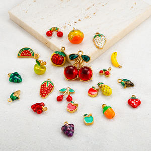 قلادة على شكل قطرة زيت الموز والفراولة سهلة الاستخدام قلادة الأفوكادو والبطيخ قلادة للنساء مجوهرات جذابة - Product Image 4