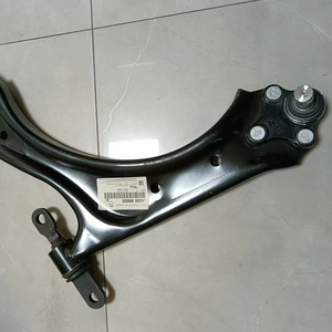Pièces automobiles de haute qualité Bras de suspension inférieur 54500-N9000 54501-N9000 54500-L1000 - Product Image 1