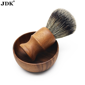 <span class=keywords><strong>Kit</strong></span> da <span class=keywords><strong>Barba</strong></span> JDK Nuovo <span class=keywords><strong>per</strong></span> Casa e Salone, Spazzola <span class=keywords><strong>per</strong></span> <span class=keywords><strong>Barba</strong></span> con Setole in Nylon, Ciotola in Legno di Noce - Product Image 3