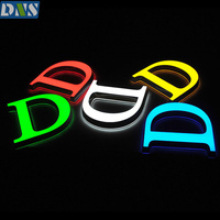 Panneau d'affichage de lettres de l'alphabet en acrylique à LED RVB Décoration extérieure de vitrine éclairée pour les entreprises commerciales