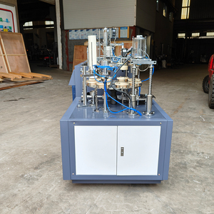 Machine automatique <span class=keywords><strong>de</strong></span> comptage et d'emballage <span class=keywords><strong>de</strong></span> gobelets en papier intégrant deux procédés pour économiser les opérations manuelles - Product Image 6