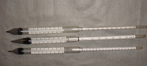 10-30, -1-101 API d'huile, hydromètre ASTM Hydromètre en verre de pétrole avec température - Product Image 3