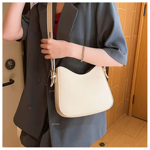 กระเป๋าถือผู้หญิงฤดูร้อน ดีไซน์เรียบง่าย แฟชั่นทันสมัย กระเป๋าสะพายไหล่หนัง PU สำหรับผู้หญิง - Product Image 5