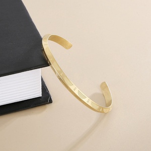 Bracelet manchette en acier inoxydable de haute qualité, nouveau design personnalisé, tendance 2024 - Product Image 2