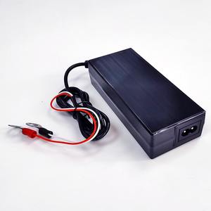 Chargeur de batterie portable 90W 3S 9V 9.6V Chargeur de batterie de bureau DC 10.8V/10.95V 6a pour scooters électriques Batterie LiFePO4 - Product Image 6