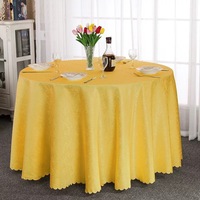 Wholesale Round Damask Tablecloth White Jacquard Scalloped Edge Floor Length Table Cover for Wedding Banquet Party