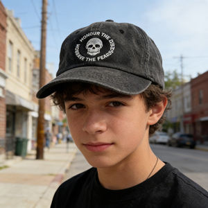 Gorra de Béisbol Premium Personalizada de 6 Paneles con Cierre a Presión, Gamuza de Calidad, Logotipo Bordado en 3D, Visera Curva, Original, para Venta al Por Mayor - Product Image 2