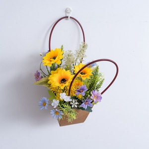 Décoration murale en panier de marguerites artificielles CallaFloral, tissu tissé en plastique, décoration de mariage à domicile CF01466 - Product Image 1