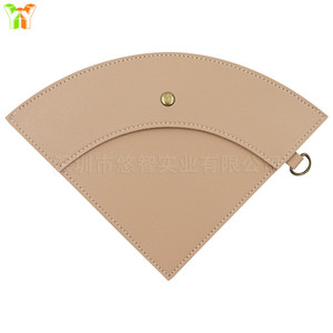 Support de filtre à café pour camping en plein air, clip de filtre en forme d'éventail en cuir PU, sac de rangement pour filtre à café à suspendre, peut être accroché. - Product Image 2