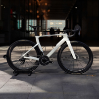 Verstecktes Kabel-Scheibenbremsen-System für Rennräder und Gravelbikes, Carbonfaser-Rennrad mit 21 Gängen, Doppel-V-Bremse, Standardpedale aus Stahl