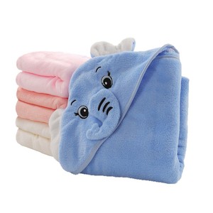 Toalla de Baño Infantil con Capucha Kim Ryan de Felpa Coral, 90x90 cm, Secado Rápido, Poncho, Azul, Rosa, Blanco, Naranja, Tamaño Personalizable - Product Image 2