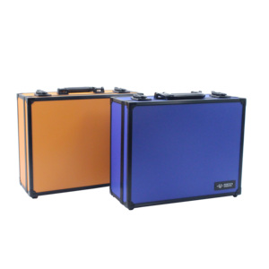 Boîte de rangement personnalisable pour cartes de sport avec sangle de transport Support OEM - Product Image 1