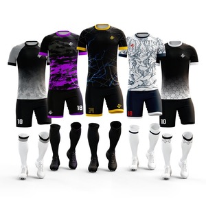 Ropa de fútbol de sublimación de diseño formal, ropa de fútbol cómoda de diseño único para hombres - Product Image 4