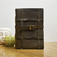 Journal en papier fait à la main en cuir véritable avec fermeture à bracelet en cuir, Logo personnalisé imprimé en relief, carnet de notes souple