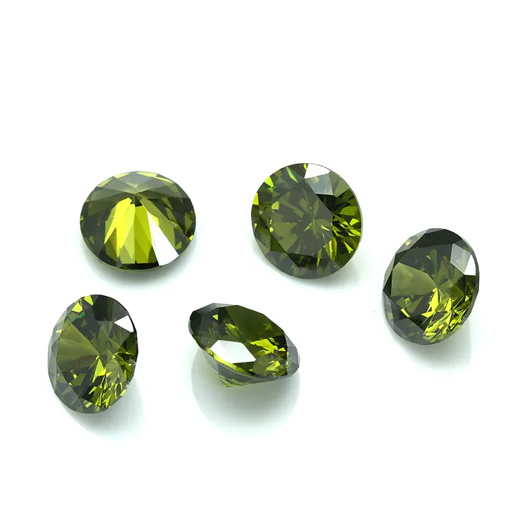 Wuzhou Yisheng Loose Gemstone Factory Barato Sintético Rodada Diamante Cut Peridot CZ Pedra Solta Cubic Zirconia 8MM Gems Atacado
