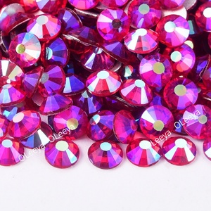 OLeeya 14400 piezas de diamantes de imitación de vidrio 2028 sin fijación en caliente, con parte trasera plana, corte uniforme, venta al por mayor de fábrica, en paquete a granel - Product Image 3