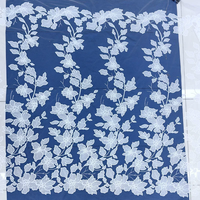 Applique florale laser blanche avec broderie de perles et de sequins pour robe de mariée en tissu dentelle