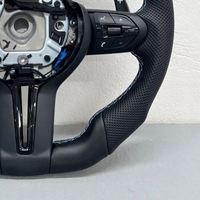 Volant en cuir pour BMW F10 F15 F16 F30 F32 F34 F20 F07 F01 F02 F22 F25 F87 F12 F06 F35 F80 F36 F18 M3 M5 E71 E90 535i