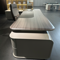 Meubles de bureau de direction modernes de haute qualité, table de direction, bureau de PDG, chaise de patron, bureau de direction, table de patron en forme de L